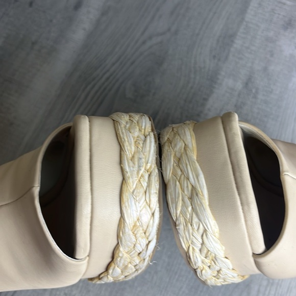 ALTAR’D STATE CREAM HEELS SIZE 8 - Picture 5 of 10